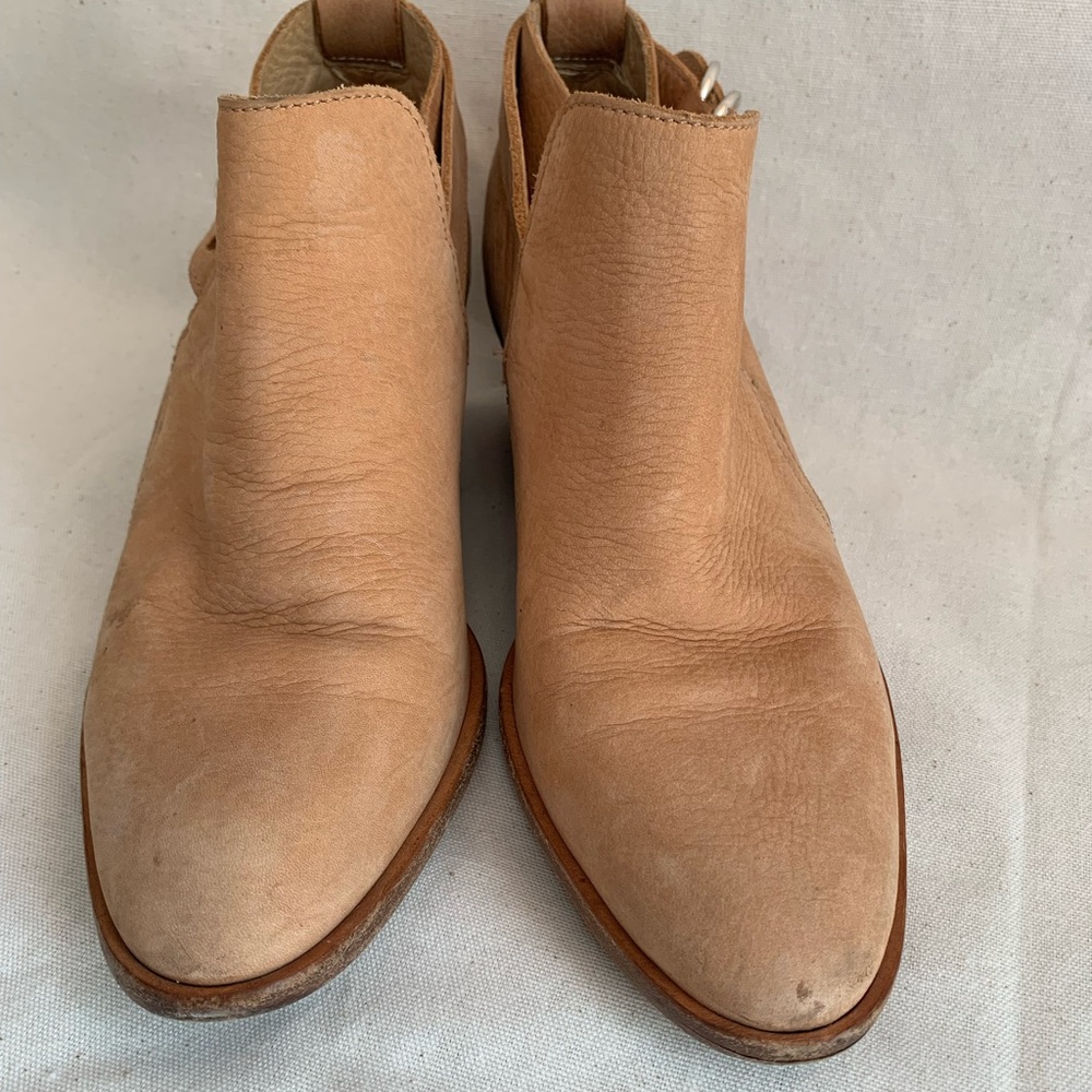 Rag & Bone Sullivan Boot Size 7/38 Tan Nubuck - image 4